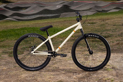 Fairdale Hareraiser 26" (Classic White in S/M)