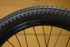Sunday Wavelength - Gary Young Signature (Matte Gold Metallic with 21" tt in RHD/LHD)